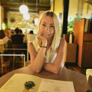 Meet your Posher, Ktrine